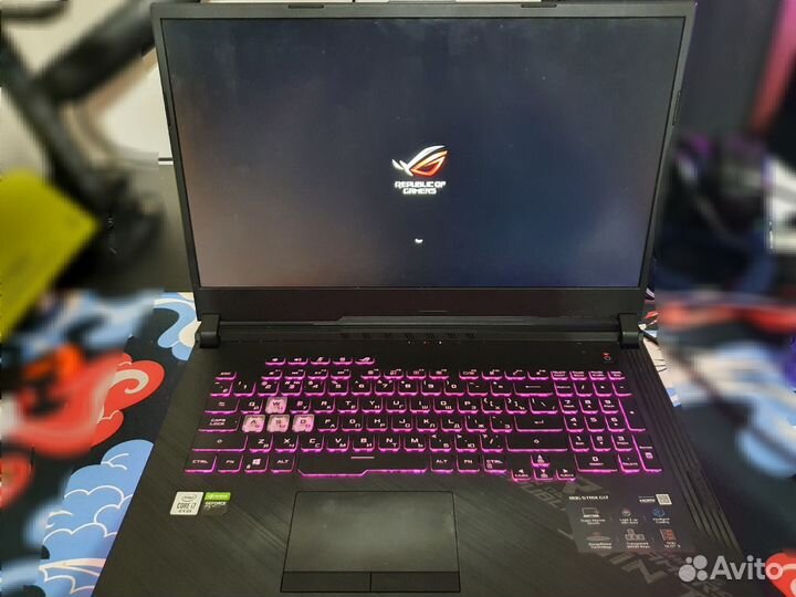 Игровой ноутбук asus rog strix g17