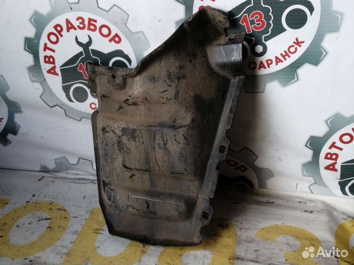 Подкрылок задний правый Mitsubishi Lanser 10