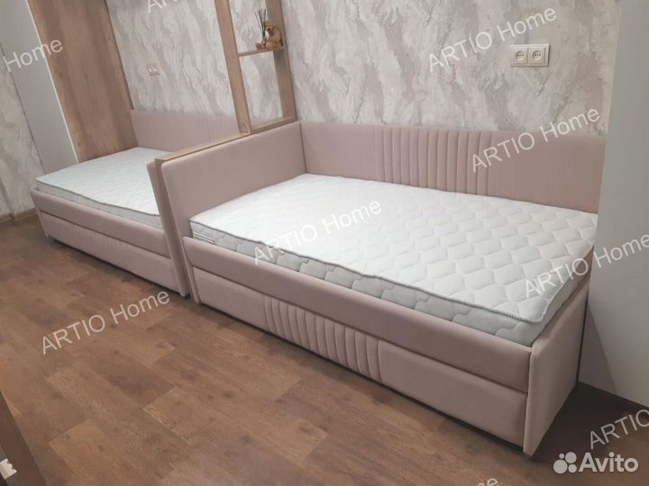 Детская кровать с бортиками