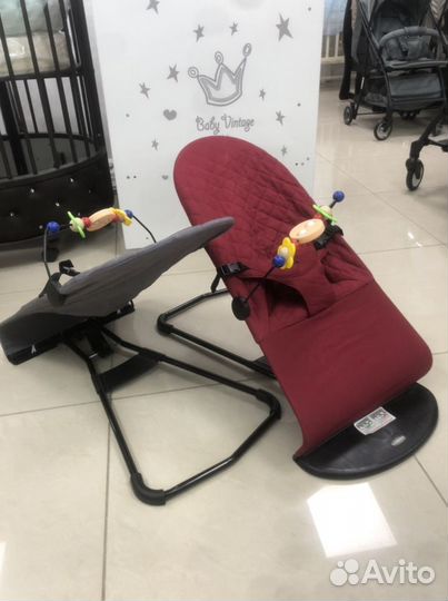 Шезлонг детский