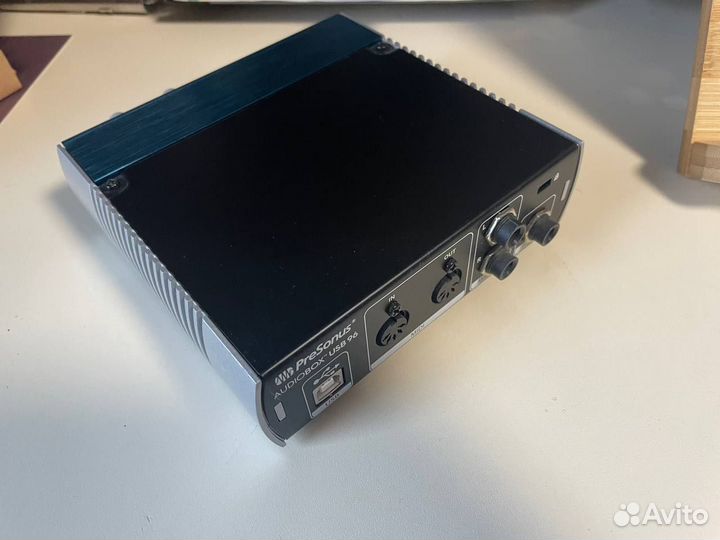 Продам Аудио/midi интерфейс presonus audiobox USB