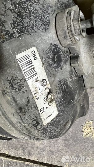 Вакуумный усилитель тормозов pasasat b5