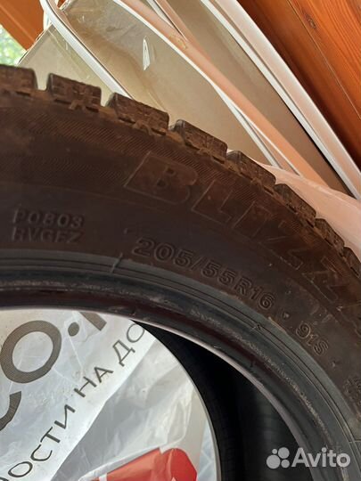 Bridgestone Blizzak Revo GZ 205/55 R16