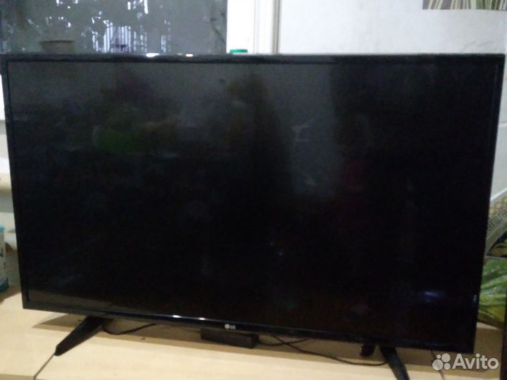 Телевизор lg на запчасти