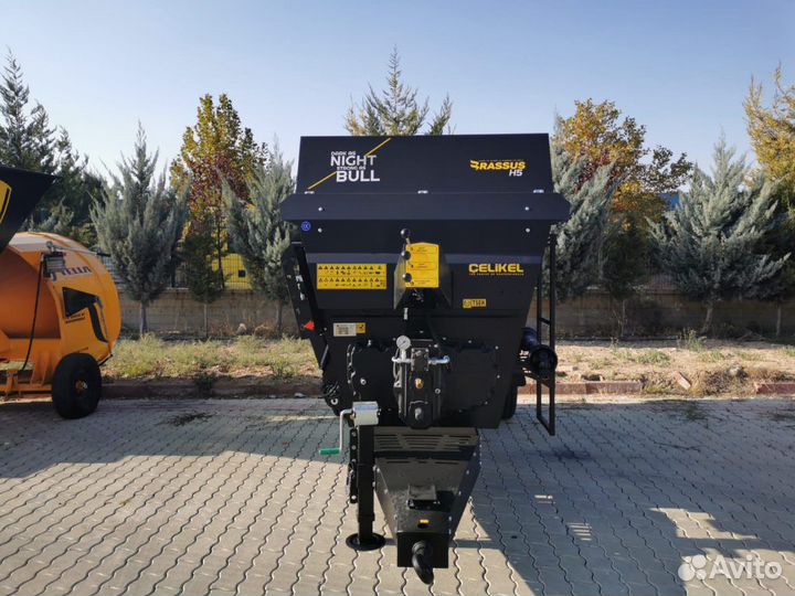 Миксер-кормораздатчик Celikel Brassus H5, 2024