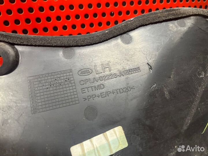 Пластик моторного отсека левый Land Rover Range