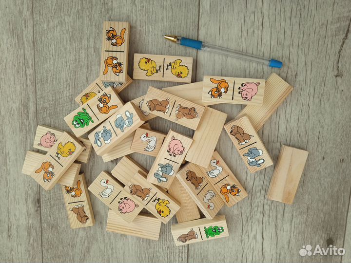 Домино деревянное животные