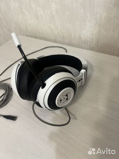 Игровые наушники razer