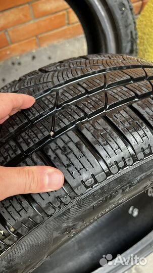 Pirelli Winter Sottozero 210 225/50 R17 94H