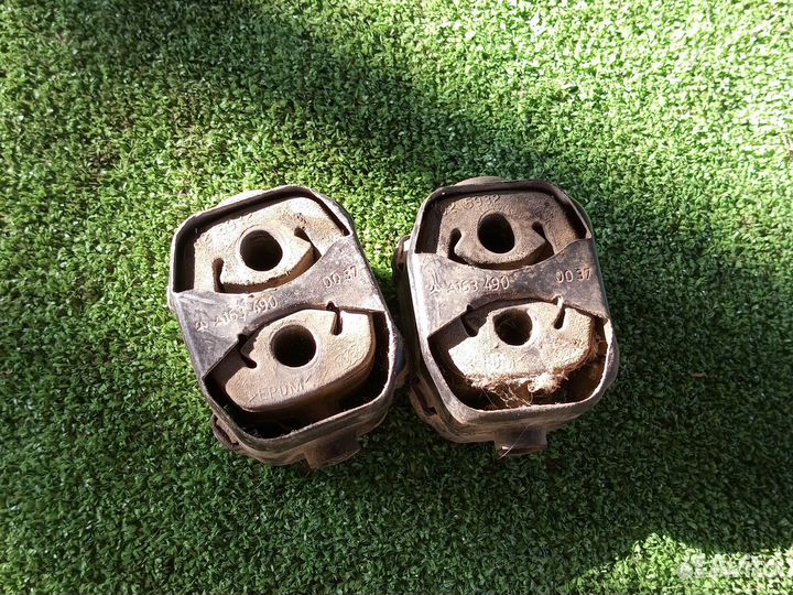 Подушка глушителя Mercedes W163