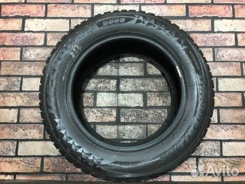Bridgestone Ice Cruiser 5000 215/60 R16 95T