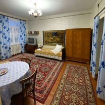 2-к. квартира, 40 м², 2/2 эт.