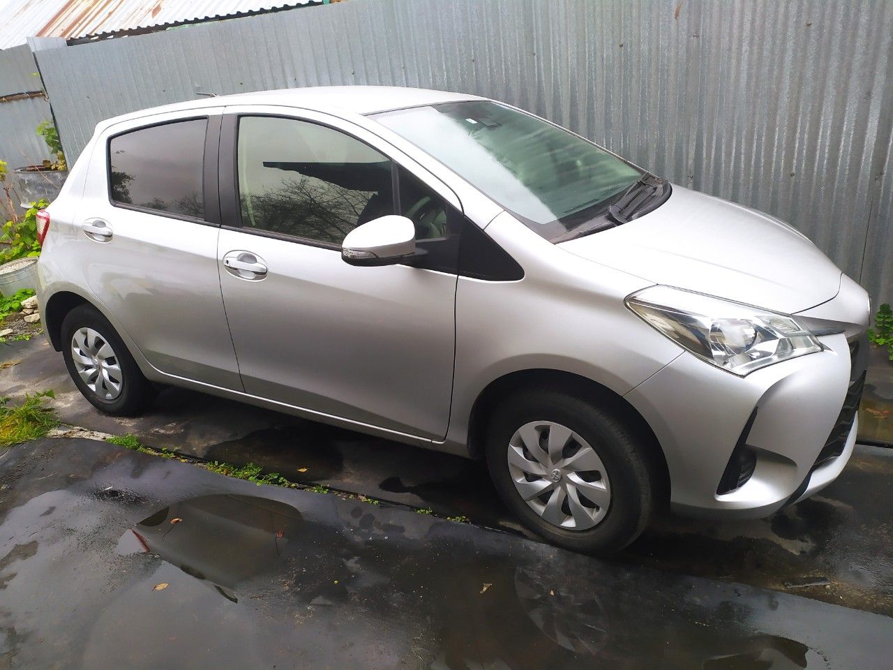 Toyota Vitz: фото из отзыва