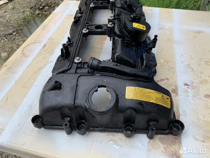 Клапанная крышка s55b30