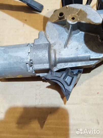 Моторчик стеклоочистителя задний Volkswagen Golf