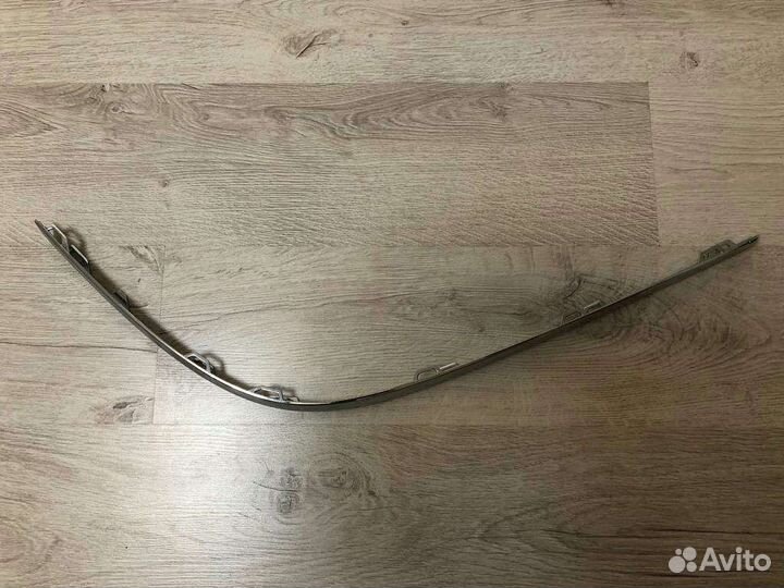 Накладка на задний бампер правая volkswagen B7