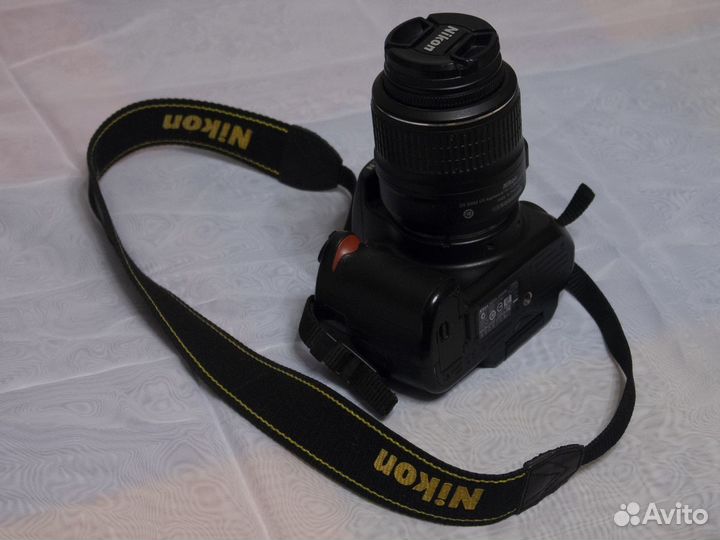 Зеркальная фотокамера Nikon D5000