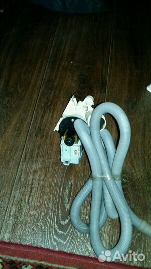 Двигатель и запчасти для стиральных и машин много