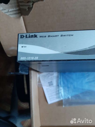 Сетевой коммутатор D-Link DES-1024D