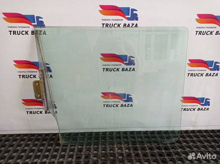 Стекло двери левой