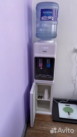 Куллер для воды напольный