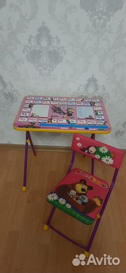 Стол и стул детский