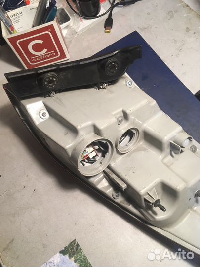 Фонарь левый Hyundai ix-35 LED