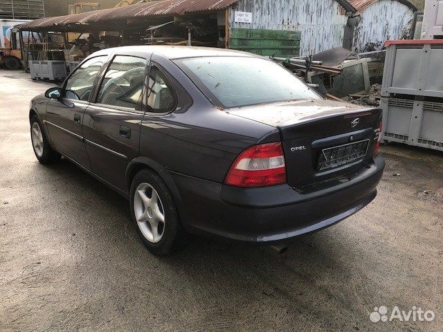 Разбор на запчасти Opel Vectra B