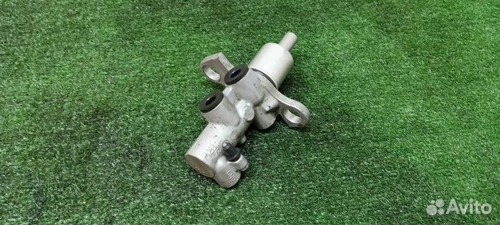 Цилиндр тормозной главный Audi Audi A8 4E 2002