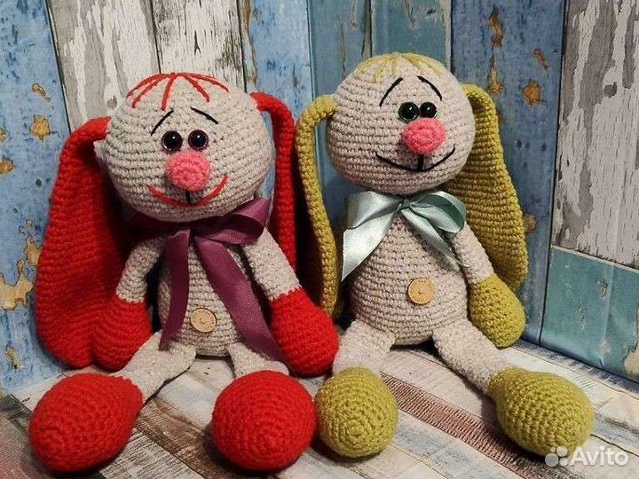 Вязаные игрушки заяц