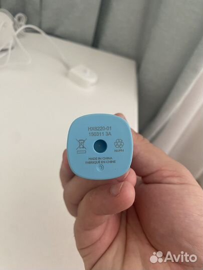 Зубная щетка philips sonicare hx6220