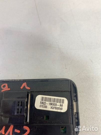 Панель управления мультимедиа задний левый Land