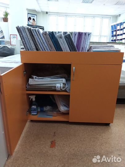 Тумба оранжевая бу