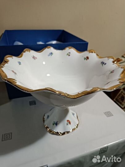 Фруктовница на ножке