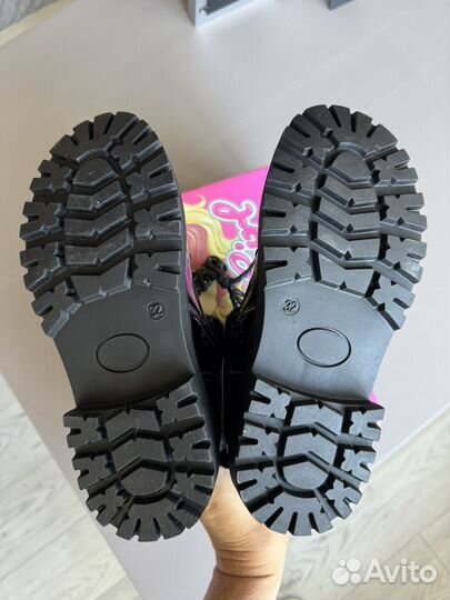 Ботинки демисезонные для девочки 32