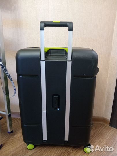 Чемодан American tourister Trigard 66 см