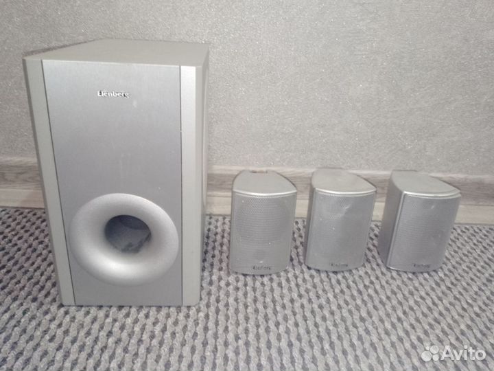 Домашний кинотеатр