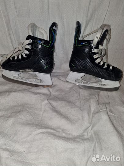 Хоккейные коньки bauer