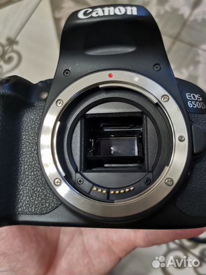 Зеркальный фотоаппарат canon 650d