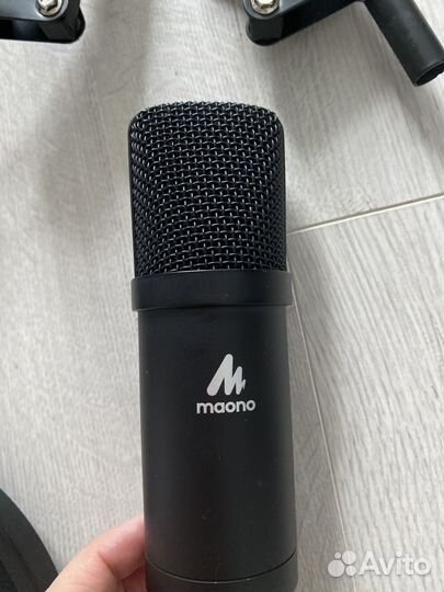 Микрофон для подкастов Maono AU-A04
