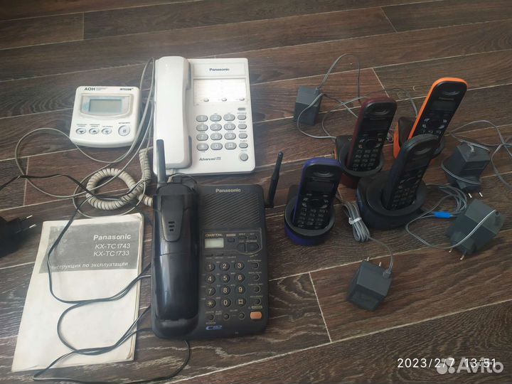 Стационарный домашний телефон