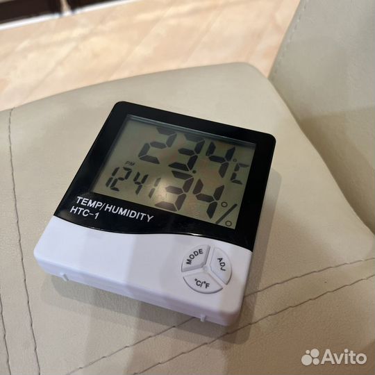 HTC-1 Термометр цифровой гигрометр, часы