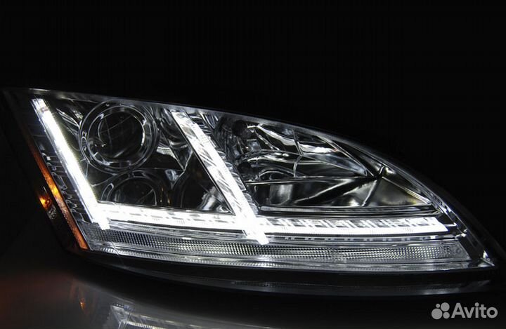 Фары Audi TT 8J (06-10) lpaue0