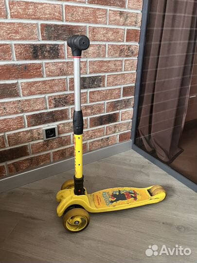 Самокат детский трехколесный kreiss