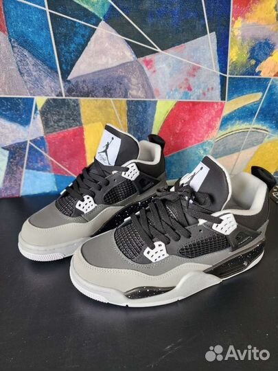 Кроссовки Nike Air Jordan 4 Retro