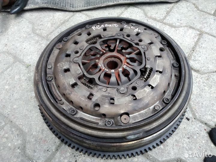 Маховик демпферный Renault Laguna - 2 2.2 DCI 2003