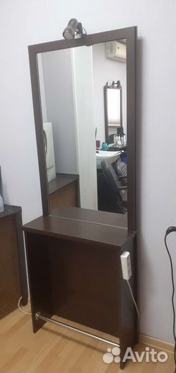 Зеркало для парикмахера