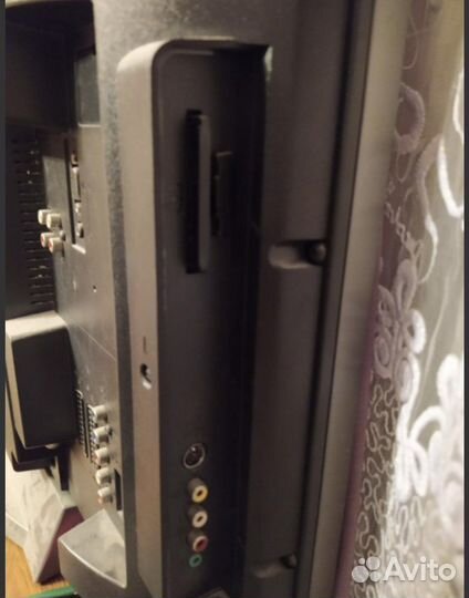 Телевизор ЖК Sony kdl-32p3020