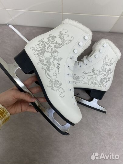 Коньки tech team