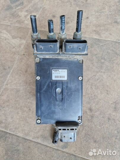 Главный тормозной кран Iveco Stralis 2018